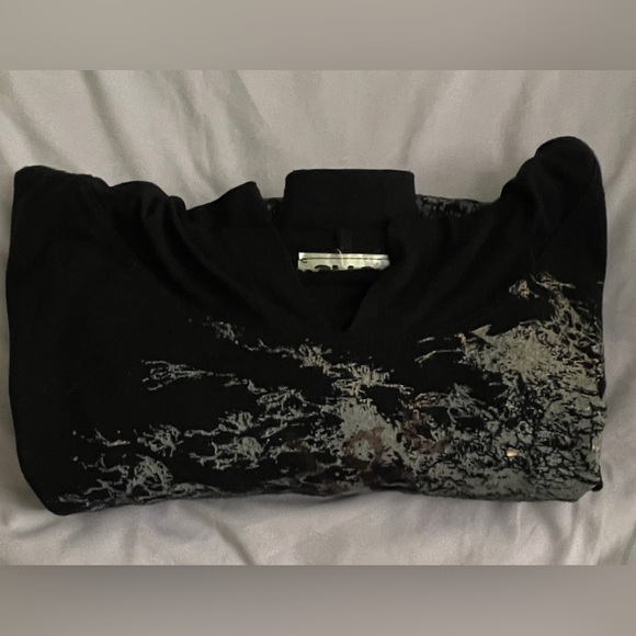 Pullover Sweater Hoodie - Picture 2 of 7